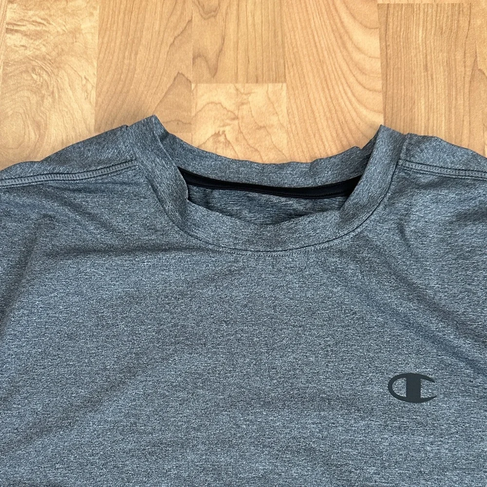 Champion Men's Gray Short Sleeve Shirt - Picture 3 of 7